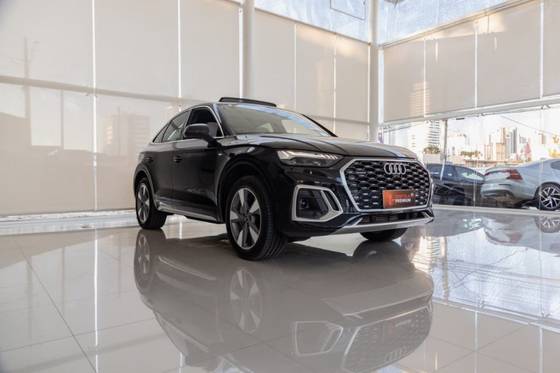 AUDI Q5 2.0 55 TFSIE PHEV SPORTBACK PERFORMANCE BLACK QUATTRO S TRONIC